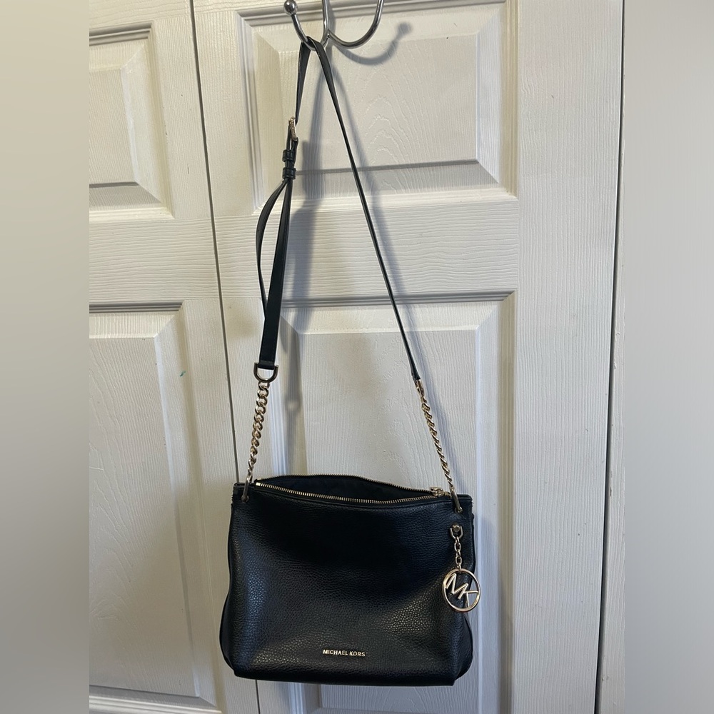Michael Kors Lillie Large Messenger Bag EUC